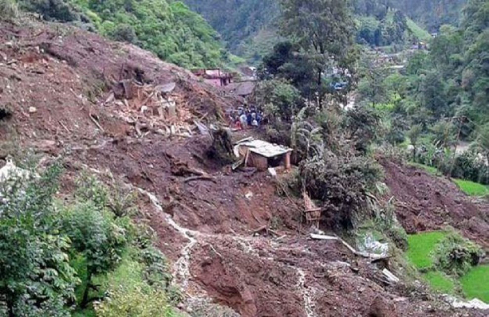 पहिरामा परेर तीनको मृत्यु, एक बेपत्ता