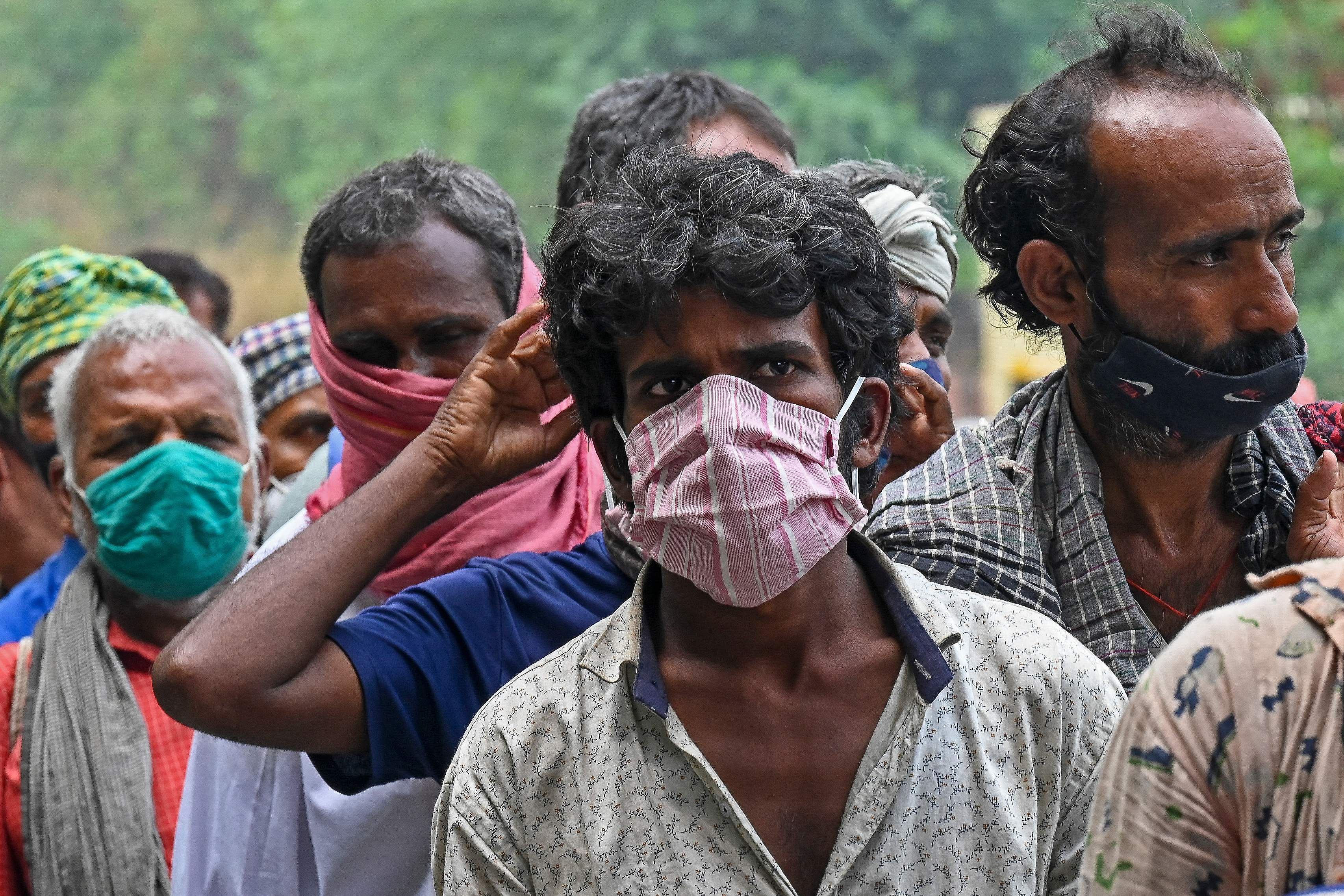 विश्वभर कोरोना जित्नेको संख्या ३४ करोड नाघ्यो