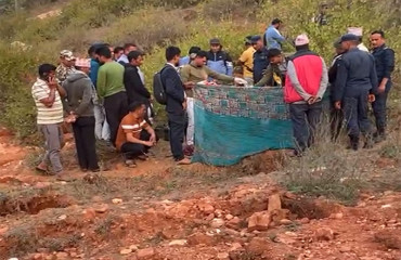 अछाममा माटो खन्ने क्रममा ढिस्को खस्दा दुई महिलाको मृत्यु