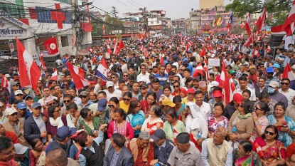 सरकारविरुद्ध सडकमा उत्रियो काँग्रेस