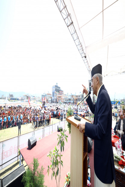 एमालेले जिते संसद भंग मात्रै हैन, ओलीले राजतन्त्र फर्काउने खतरा छः देउवा