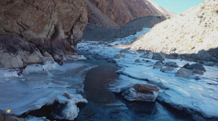 कर्णाली नदीमा बरफ जम्दा सीमा सुरक्षाकर्मीलाई सास्ती