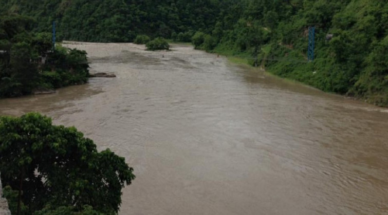 त्रिशूलीमा बेपत्ता तीनमध्ये दुईको शव फेला 