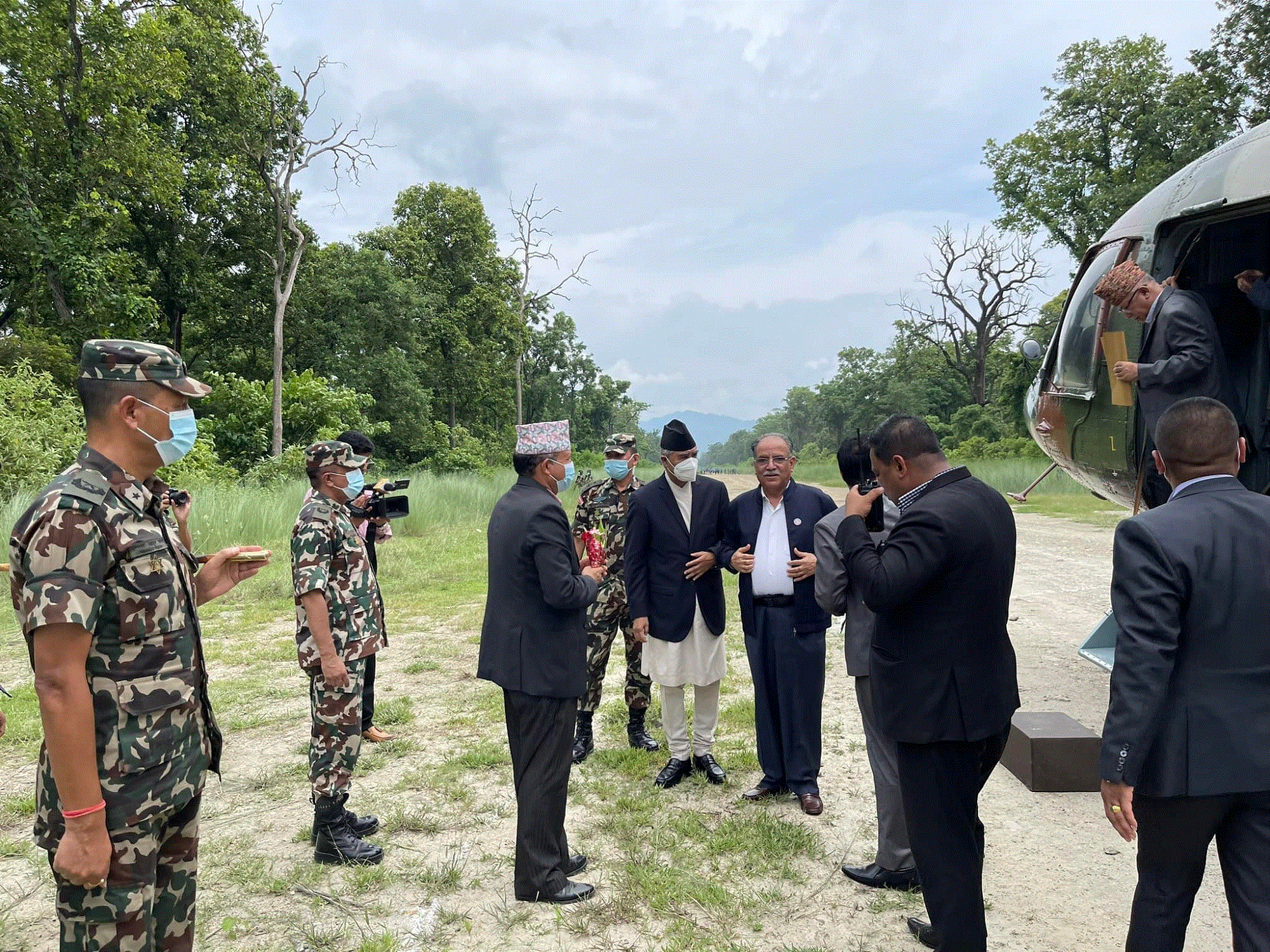 प्रधानमन्त्रीसहित गठबन्धनका शिर्ष नेताले निजगढ विमानस्थल निर्माणबारे के भने ? 