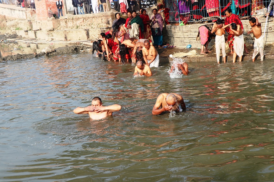 साेमबारदेखि त्रिवेणीघाटमा माधवनारायण व्रत शुरु