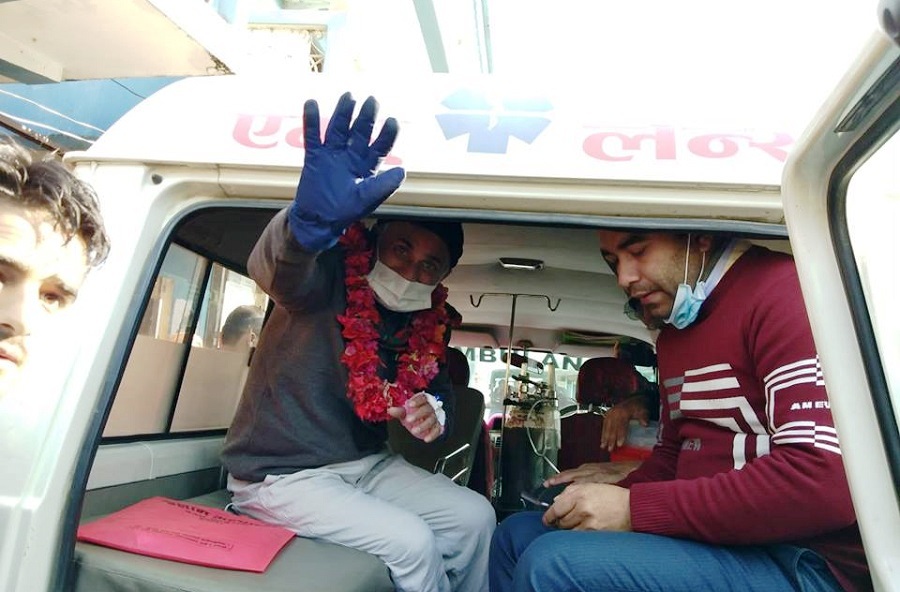 प्रा.डा. गोविन्द केसी अस्पताल भर्ना, औषधि लिन अस्वीकार