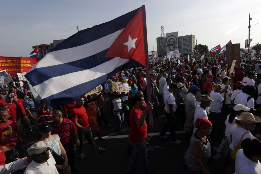 क्युबामा नयाँ संविधानका बारेमा जनमतसङ्ग्रह