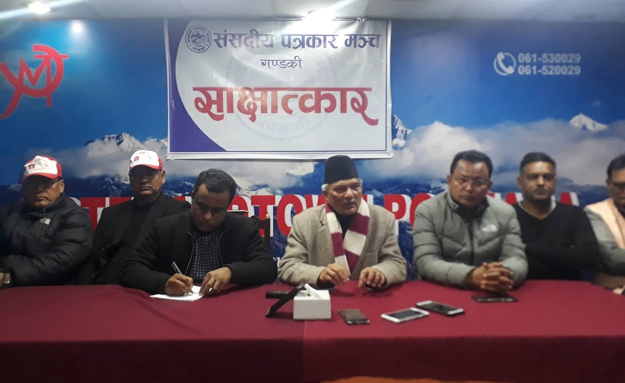  जागिर छोडेर व्यवसायमा, समाज बदल्न राजनीतिमा 