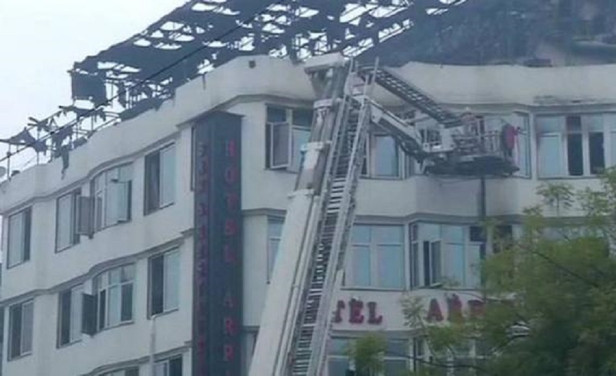 दिल्लीस्थित होटल अर्पितमा आगलागी, १७ जनाको मृत्यु