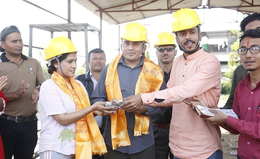 रङ्गशाला निर्माणस्थलमा अन्तरक्रिया: सहयोगका लागि आग्रह