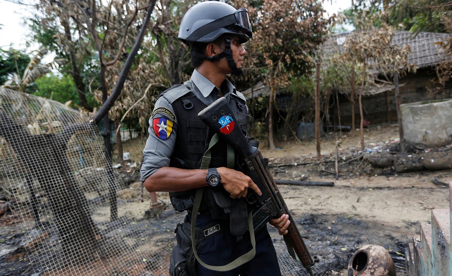 म्यानमारको राखिन राज्यमा दुई प्रहरीको हत्या