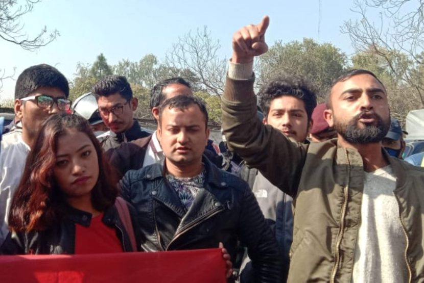 सरकार र सिके राउतबीच भएको सहमतिविरुद्ध नेवि संघ (फोटो फिचर)