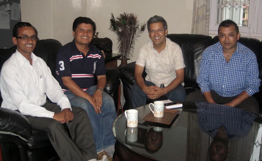 स्व. रवीन्द्र अधिकारीको सम्झनामा रवीन्द्र मिश्रले लेखे मार्मिक पत्र