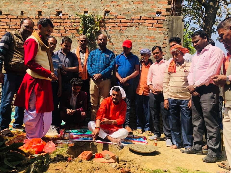 सांसद यादवद्वारा विवाह भवनको शिलान्यास