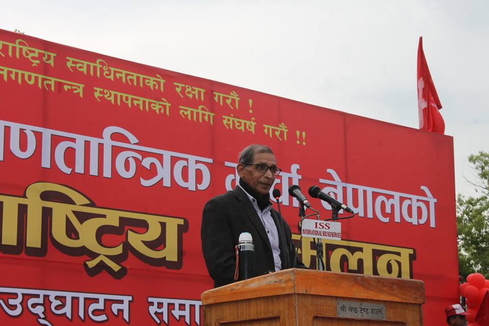  ओली-प्रचण्डहरु कम्युनिष्ट हुनै सक्दैनन्’