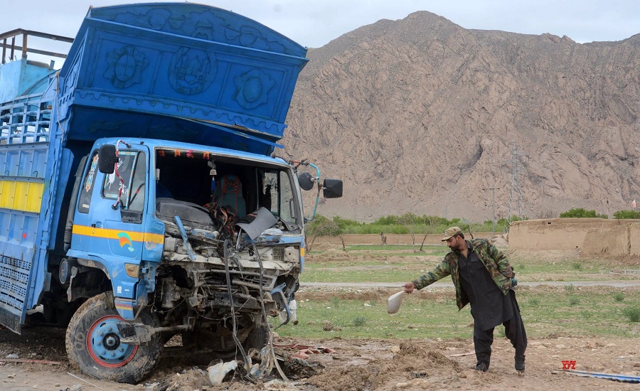 सवारी दुर्घटनामा परी ११ जनाको मृत्यु