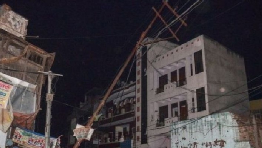 आँधीका कारण भारतमा कम्तीमा ३५ जनाको मृत्यु