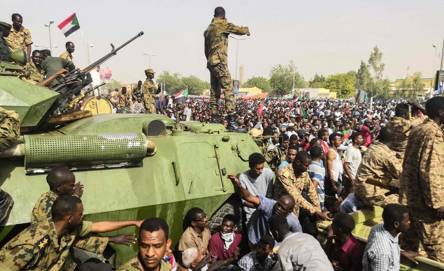सुडान सङ्कट: ३ सैनिकको राजीनामा, व्यापक प्रदर्शनको तयारी