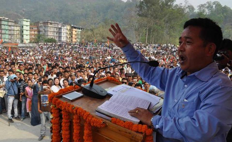 सिक्किम: पीएस गोलेले लिए मुख्यमन्त्रीको सपथ