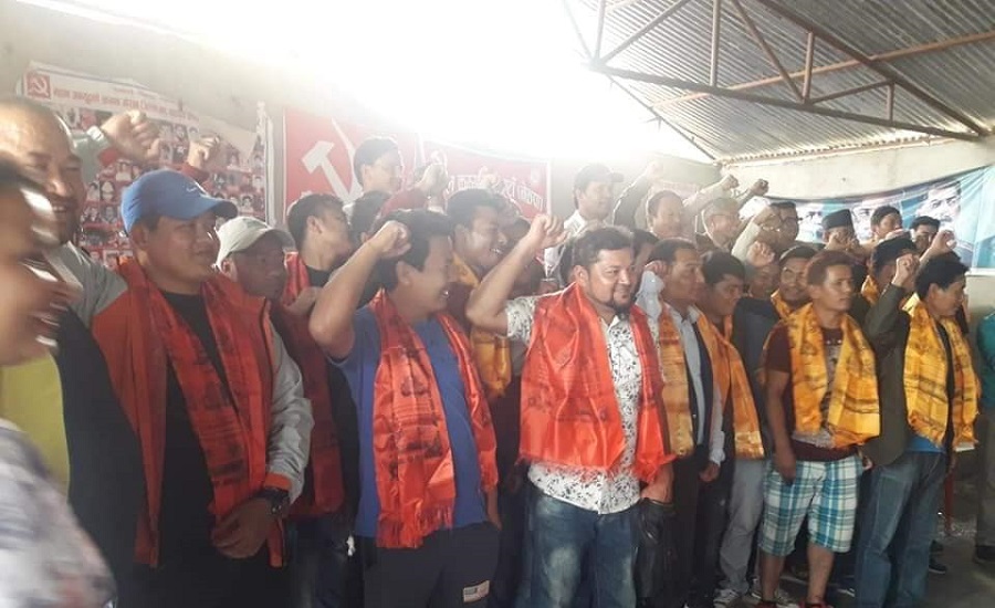 बाबुराम छोडेर ४० नेता कार्यकर्ता नेकपामा प्रवेश