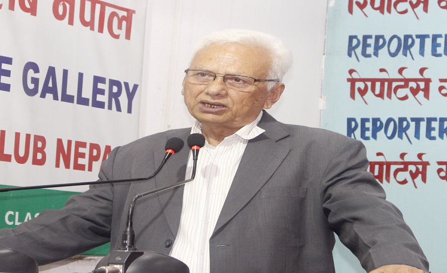 ‘प्रधानमन्त्री बालुवाटारमा असुरक्षित भए सैनिक मुख्यालयमा बसे हुन्छ’