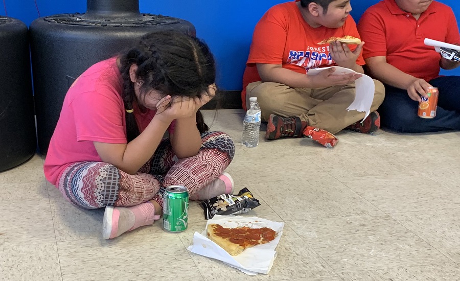 ३ सय आप्रवासी कामदार थुनामुक्त