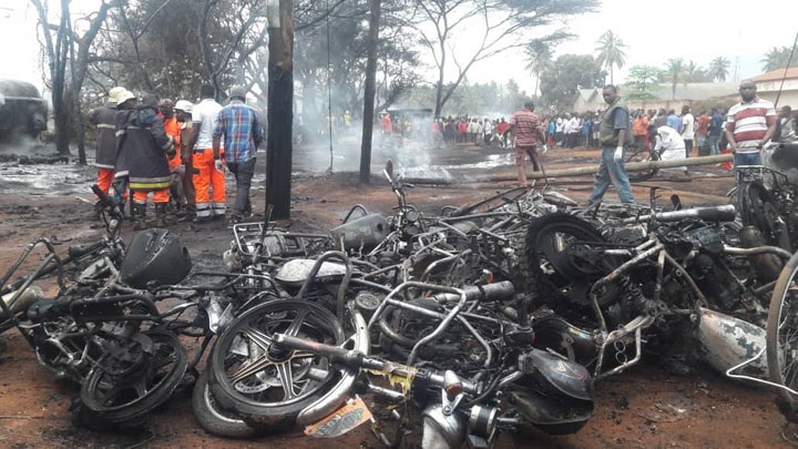 ट्याङ्कर विस्फोट हुँदा तान्जानियामा ६० जनाको मृत्यु, तीन दिने राष्ट्रिय शोक