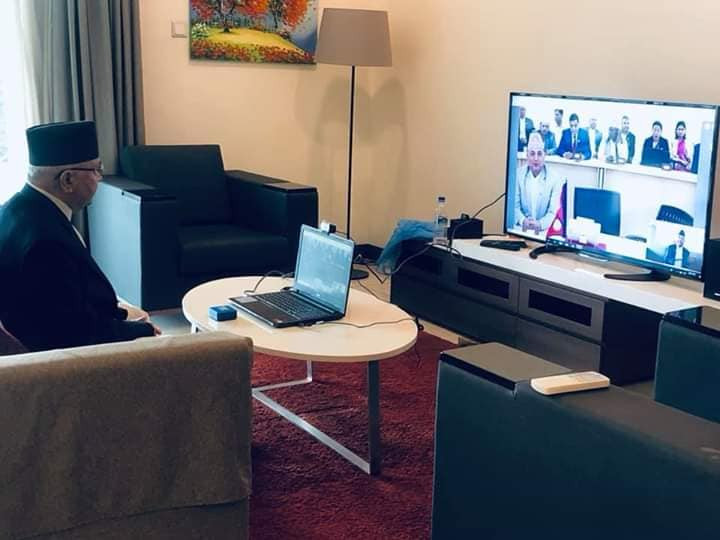 सिंगापुरबाटै मन्त्रिपरिषद् बैठकको नेतृत्व