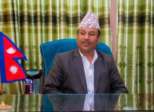 दलित पत्रकार र मन्त्री सुनारबीच भेटवार्ता