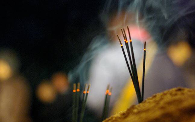 धुपको धुँवा चुराेट भन्दा खतरनाकः