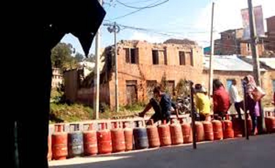 एलपीजी ग्यासको बोटलिङ प्लान्ट निर्माण प्रक्रिया सुरु
