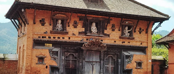 सात हजार सवारी चालक कारवाहीमा