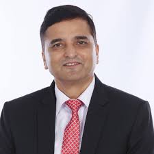 जहाजमा मन्त्रीसँग यात्रुको आक्रोशः मन्त्रीले मागे फेसबुकमा माफी