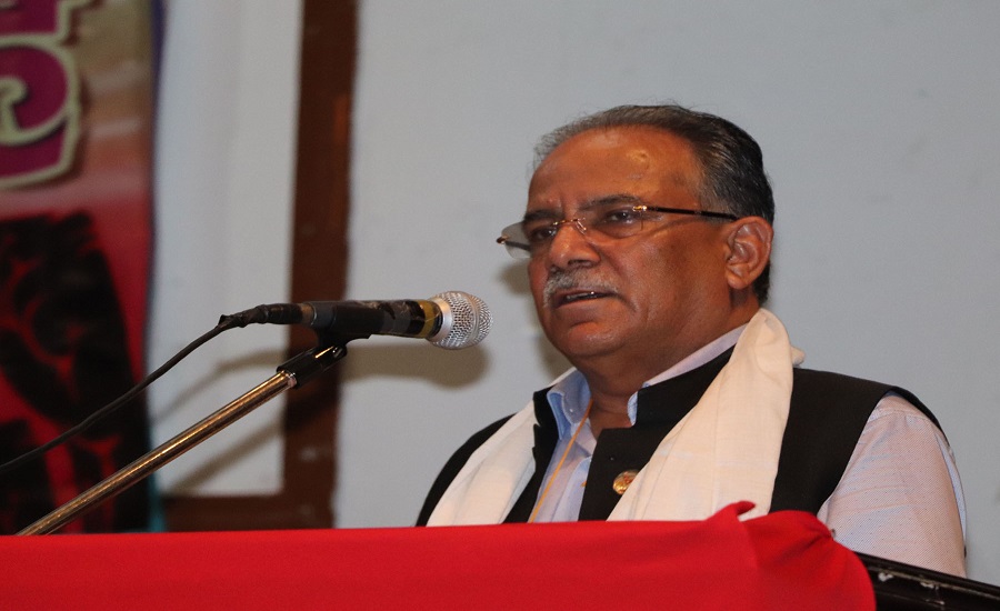 प्रधानमन्त्री ओलीको स्वास्थ्य अवस्था बुझ्न प्रचण्ड अस्पतालमा