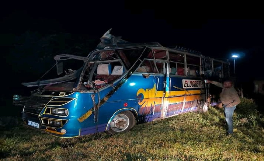 केन्यामा सवारी दुर्घटना, १२ जनाको मृत्यु