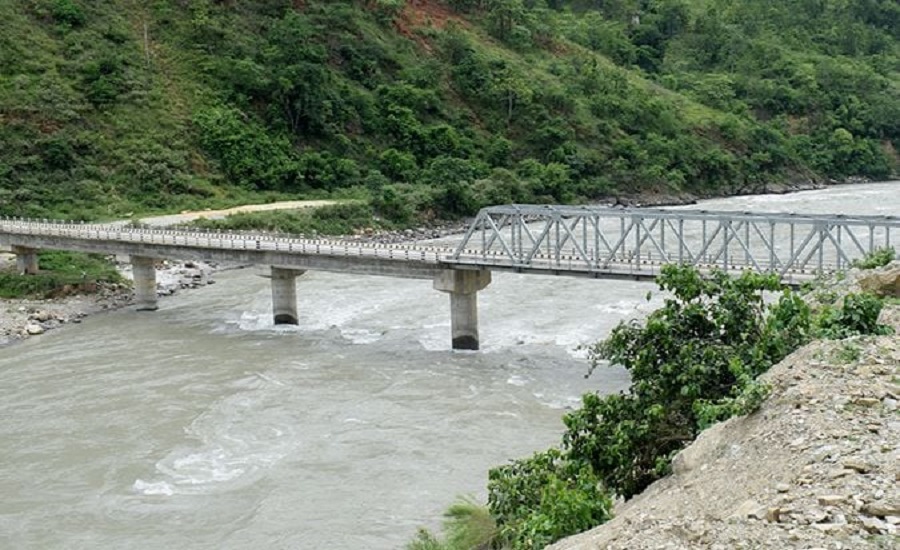 तमोर नदीले बगाएर एक वृद्ध बेपत्ता