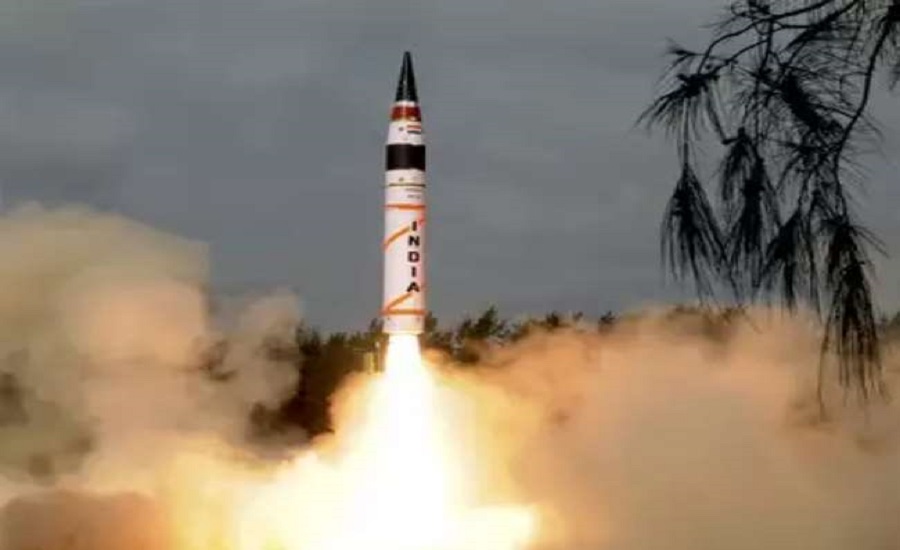 भारतमा बैलेस्टिक मिसाइल अग्नि–२ को परीक्षण सफल