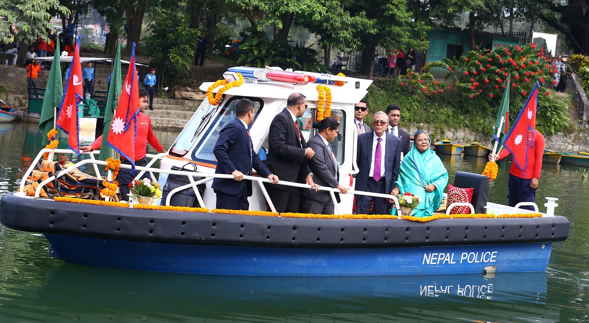 फेवातालमा बंगलादेशका राष्ट्रपतिको सयर (फोटो फिचर)