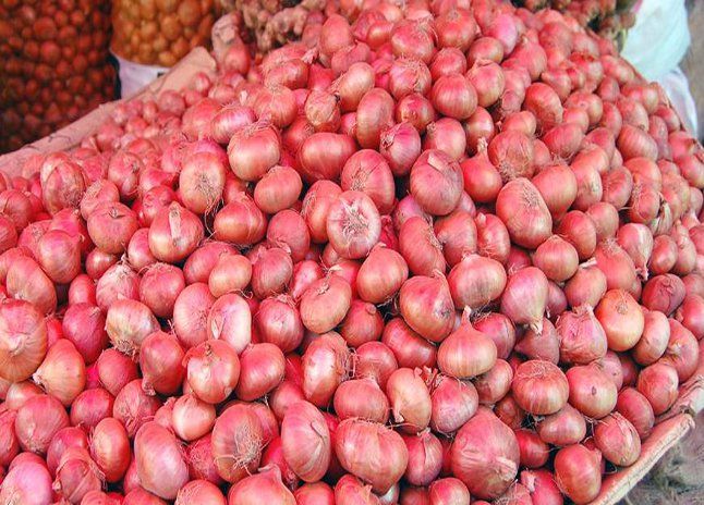 भारतका एक किसान प्याज बेचेर करोडपति !