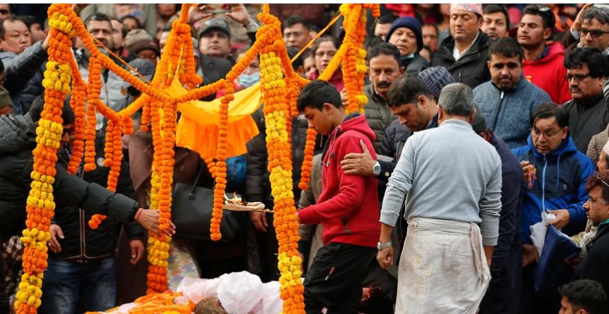 राष्ट्रिय सम्मानका साथ अध्यक्ष्य भट्टराईको अन्त्येष्टी
