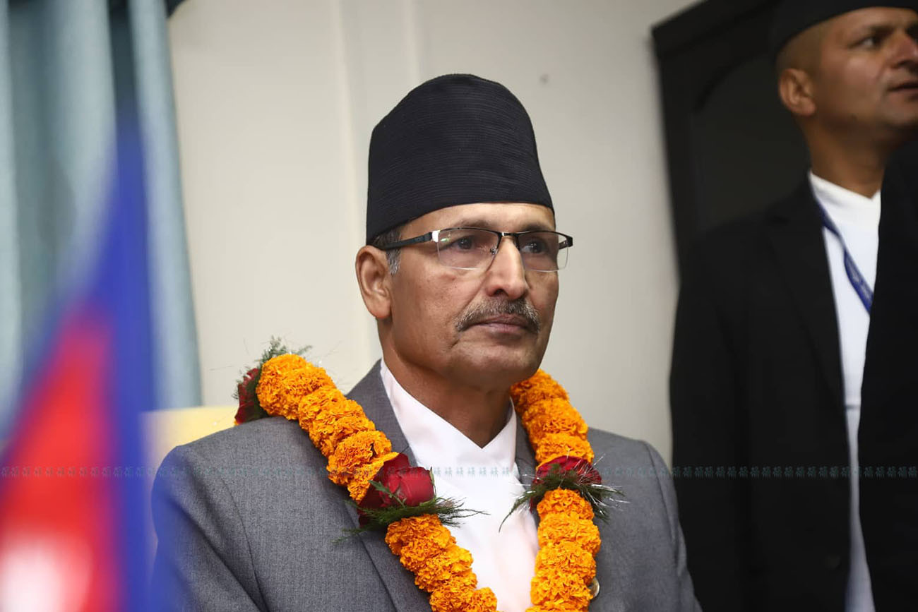 सभामुख सापकोटा नेकपाबाट अलग