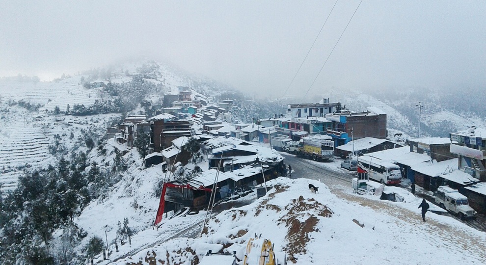 हिउँले जुम्लाकाे जनजिवन प्रभावित