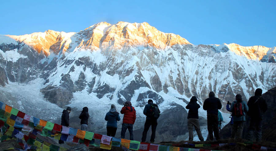 अन्नपूर्ण आधार शिविरमा छ जना बेपत्ता