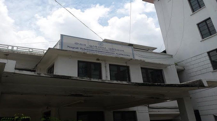 स्मार्ट, हेलो नेपाल र वेबसर्फरको लाइसेन्स खारेज नगर्ने