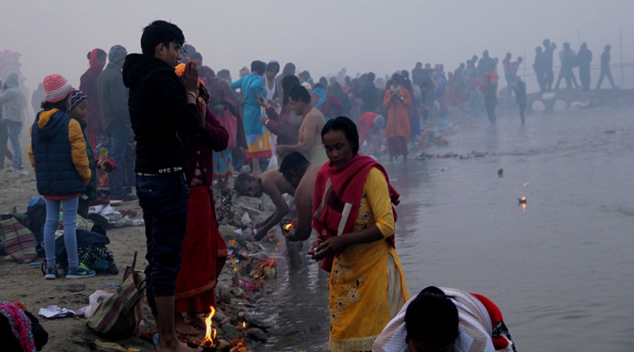 कनकाई नदीमा स्नान गर्नेको घुँइचो