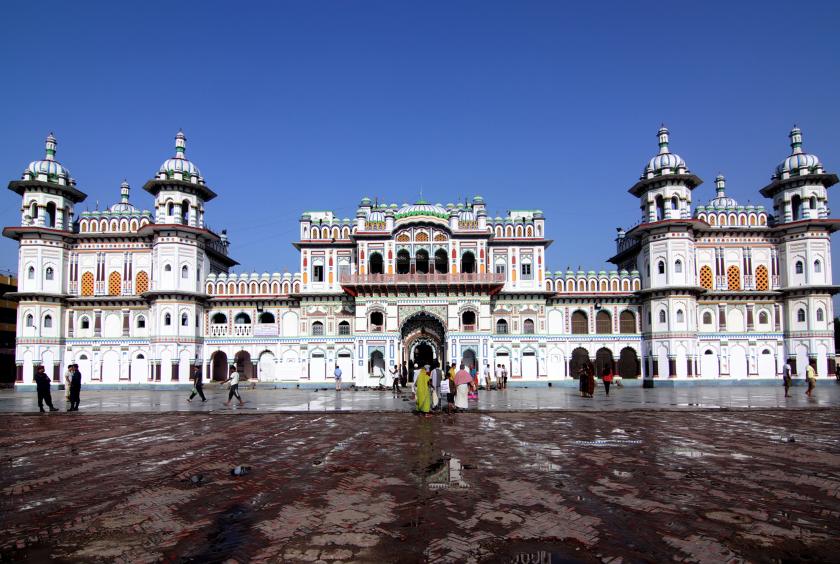 ‘मिथिलाञ्चल क्षेत्रमा महामूर्ख र पटमूर्खको खोजी तीव्र’