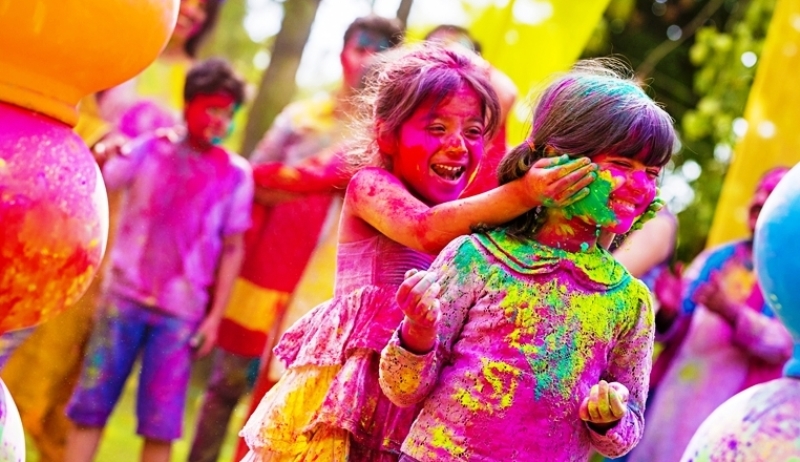 तराई-मधेशमा होली मनाइँदै